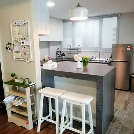 2Br Jazz Suites Vivacity Megamall Kuching Sarawak Exterior photo