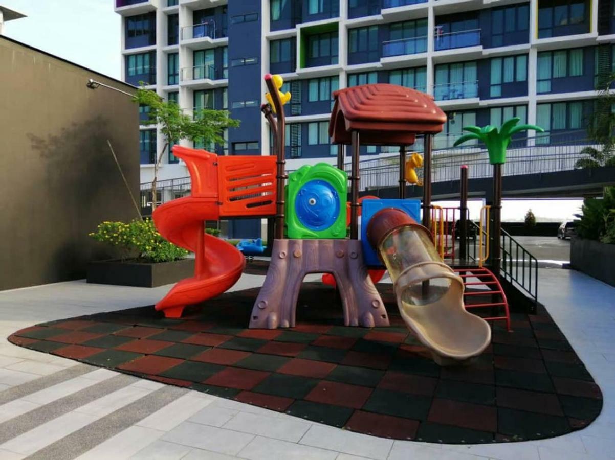 2br Jazz Vivacity Megamall Sarawak Apartment Kuching